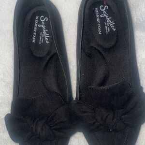 Seychelles Black Bow Loafers